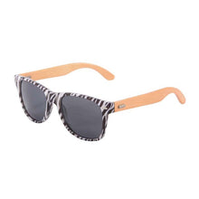 Wayfarer Style Polarized Sunglasses